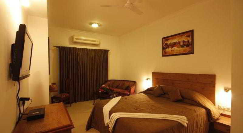 Octave Hotel - Double Road Бангалор Экстерьер фото